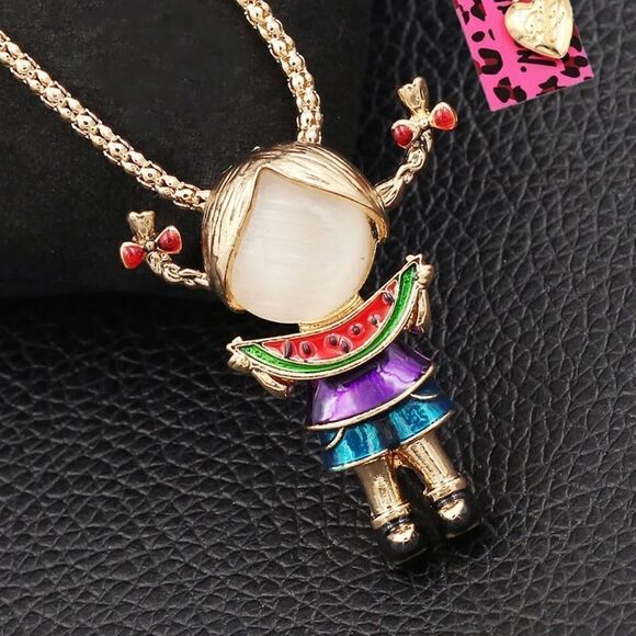 Little Girl Eating Watermelon Pendant Necklace/Brooch NWOT - Picture 2 of 4